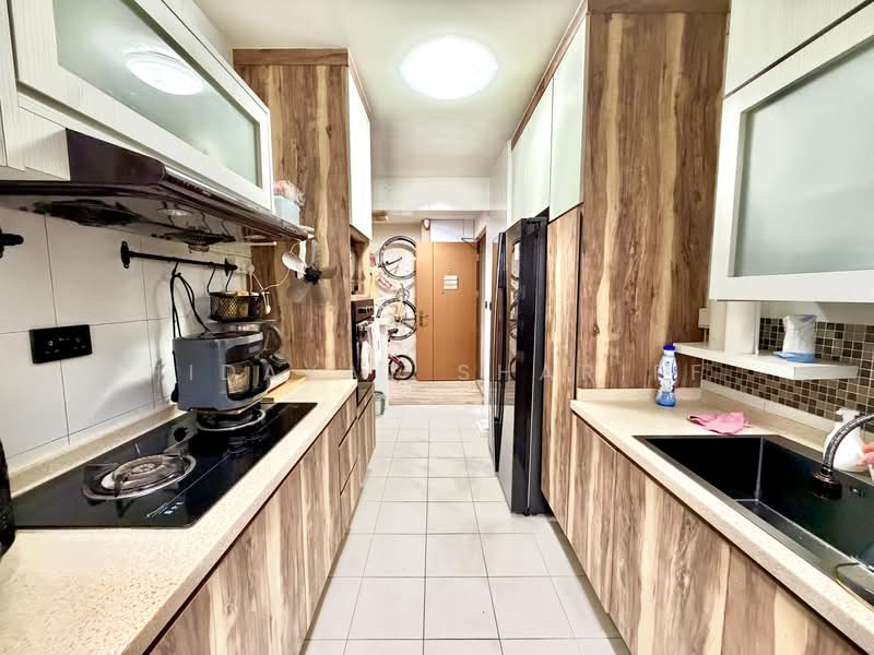 453C Fernvale Road, 453C Fernvale Road, 3 Bedrooms, 990 sqft, HDB Flat For Sale, by Hidayat Shariff, 500203691 - Kitchen - PropertyGuru.com.sg