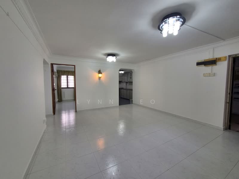 23 Dover Crescent, 23 Dover Crescent, 3 Bedrooms, 947 sqft, HDB Flat For Sale, by Lynn Teo, 500203694 - Living Room - PropertyGuru.com.sg