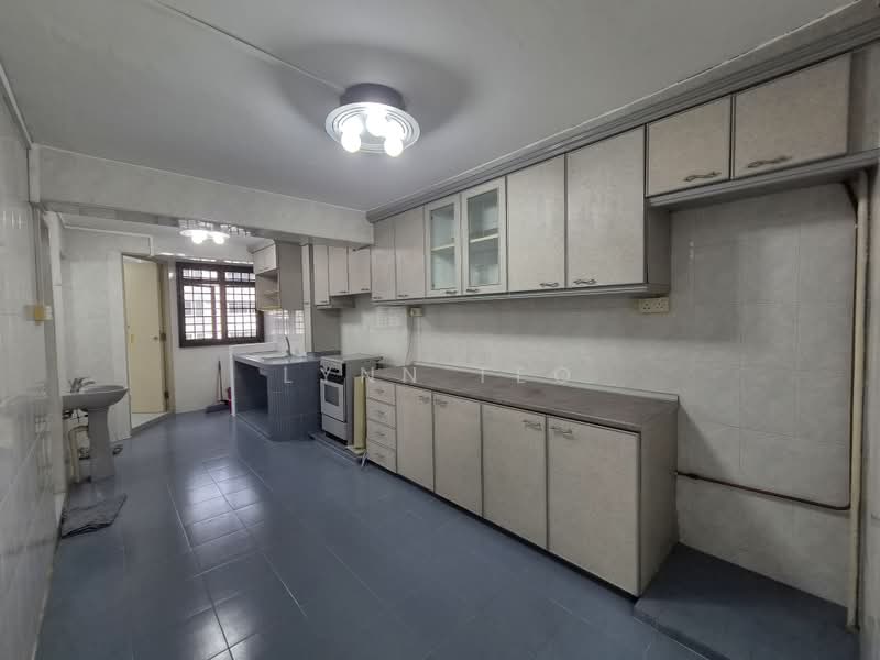 23 Dover Crescent, 23 Dover Crescent, 3 Bedrooms, 947 sqft, HDB Flat For Sale, by Lynn Teo, 500203694 - Kitchen - PropertyGuru.com.sg