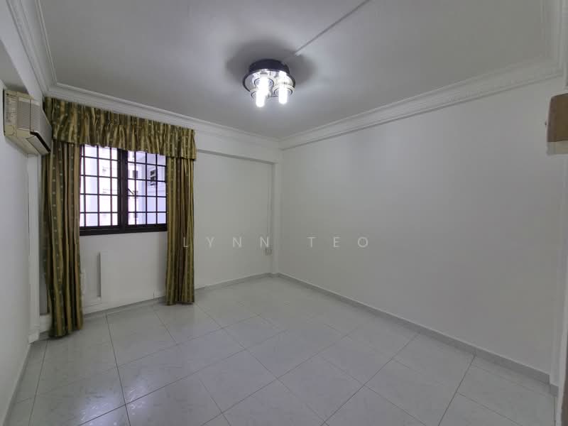 23 Dover Crescent, 23 Dover Crescent, 3 Bedrooms, 947 sqft, HDB Flat For Sale, by Lynn Teo, 500203694 - Bedroom 1 - PropertyGuru.com.sg