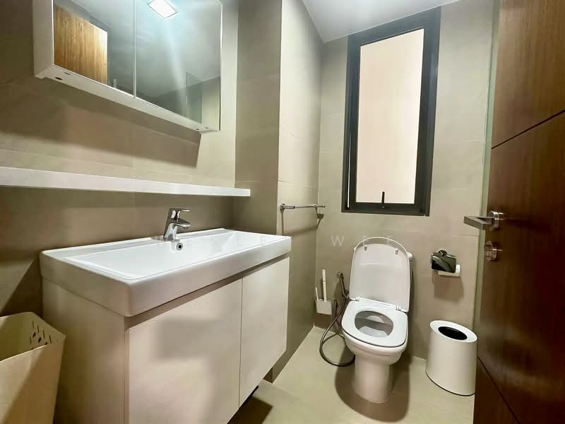 Miltonia Residences, 548 Miltonia Close, 2 Bedrooms, 840 sqft, Condominium For Rent, by Wesley Wee, 500203706 - Bathroom - PropertyGuru.com.sg