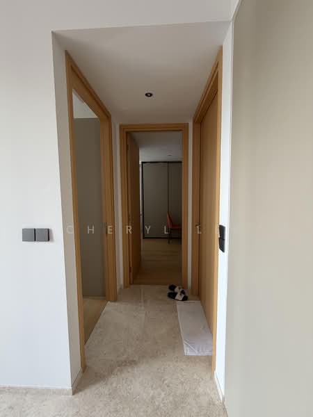 Hill House, 10A-11 Institution Hill, 10B, 2 Bedrooms, 624 sqft, Condominium For Rent, by Cheryl Lee, 500203708 - Corridor - PropertyGuru.com.sg