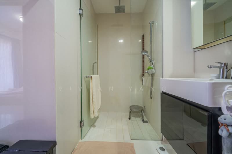 Vivace, 19 Tong Watt Road, 1 Bedroom, 452 sqft, Apartment For Sale, by Vivian Yang, 500203710 - Bathroom - PropertyGuru.com.sg