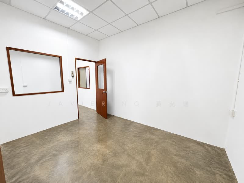 Midview Building, 50 Bukit Batok Street 23, 1,722 sqft, Light Industrial (B1) For Rent, by Javier Ng 黄允健, 500203712 - Interior - CommercialGuru.com.sg