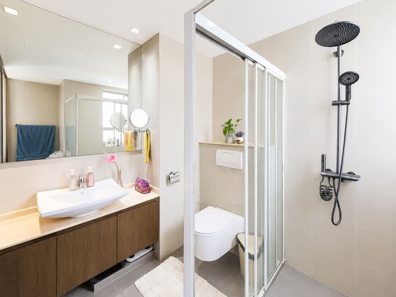 The Bayshore, 30 Bayshore Road, 3 Bedrooms, 1,227 sqft, Condominium For Sale, by Charlotte Ang, 500203722 - Bathroom - PropertyGuru.com.sg