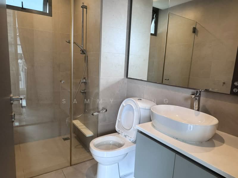 Vue 8 Residence, 93 Pasir Ris Heights, 2 Bedrooms, 797 sqft, Condominium For Rent, by Sammy Song, 500203724 - Bathroom - PropertyGuru.com.sg