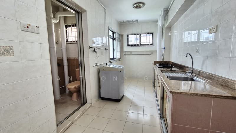 596C Ang Mo Kio Street 52, 596C Ang Mo Kio Street 52, 3 Bedrooms, 980 sqft, HDB Flat For Sale, by Anthony Goh, 500203726 - Kitchen - PropertyGuru.com.sg