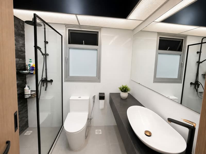 421B Northshore Drive, 421B Northshore Drive, 3 Bedrooms, 1,001 sqft, HDB Flat For Sale, by Alfred Tan, 500203733 - Bathroom - PropertyGuru.com.sg
