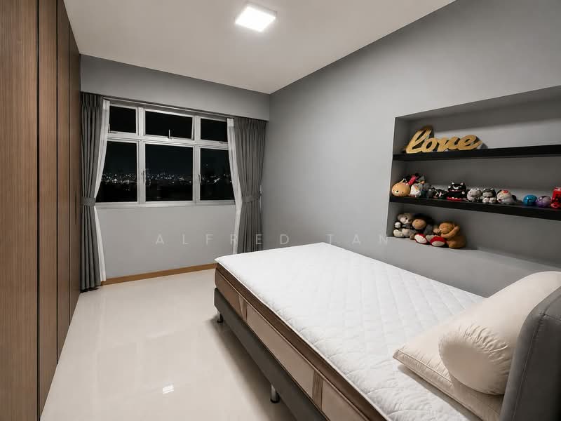 421B Northshore Drive, 421B Northshore Drive, 3 Bedrooms, 1,001 sqft, HDB Flat For Sale, by Alfred Tan, 500203733 - Bedroom - PropertyGuru.com.sg
