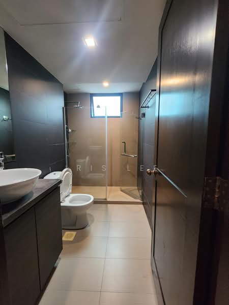 Simei Green Condominium, 1 Simei Street 4, 3 Bedrooms, 1,356 sqft, Condominium For Rent, by Iris Lee, 500203749 - Bathroom - PropertyGuru.com.sg