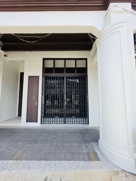 591 Serangoon Road, City & South West, , 1,187 sqft, Shop / Shophouse For Rent, by Javier Ng 黄允健, 500203752 - Exterior - CommercialGuru.com.sg