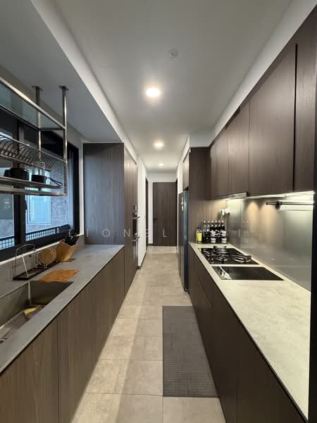 Midtown Modern, 16 Tan Quee Lan Street, 4 Bedrooms, 1,808 sqft, Condominium For Sale, by Lionel Mai, 500203760 - Kitchen - PropertyGuru.com.sg