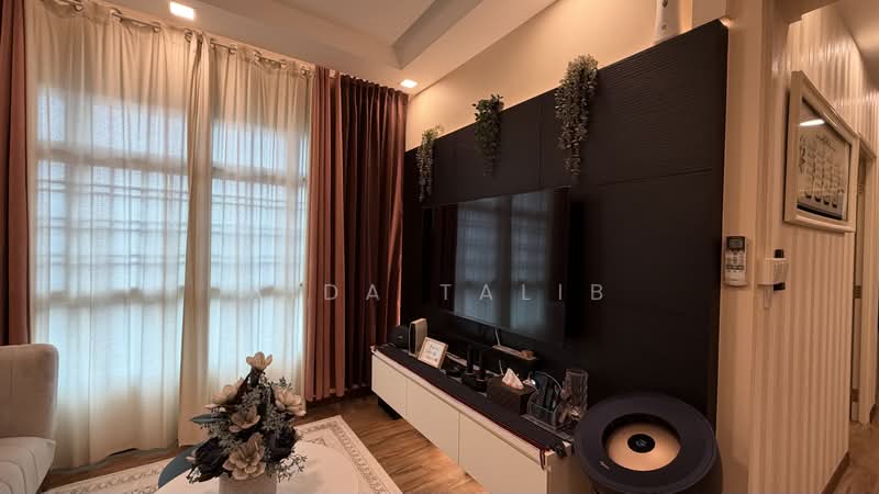871C Tampines Street 86, 871C Tampines Street 86, 3 Bedrooms, 1,012 sqft, HDB Flat For Sale, by Aida Talib, 500203762 - Living Room - PropertyGuru.com.sg