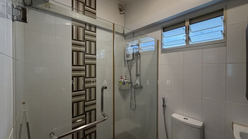 871C Tampines Street 86, 871C Tampines Street 86, 3 Bedrooms, 1,012 sqft, HDB Flat For Sale, by Aida Talib, 500203762 - Bathroom - PropertyGuru.com.sg