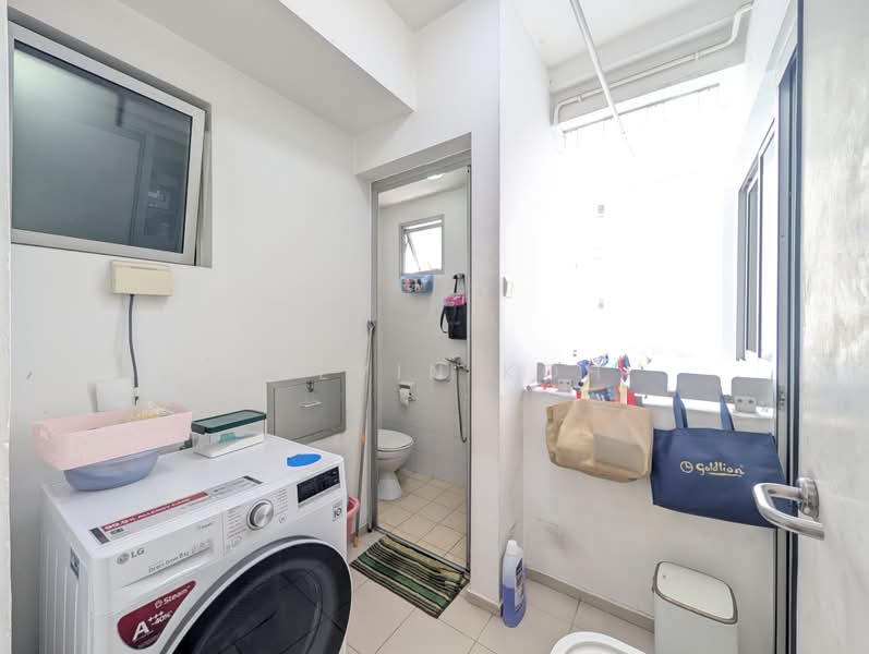 Grandeur 8, 2 Ang Mo Kio Central 3, 3 Bedrooms, 1,195 sqft, Condominium For Sale, by Kelvin Koh, 500203768 - Bathroom - PropertyGuru.com.sg