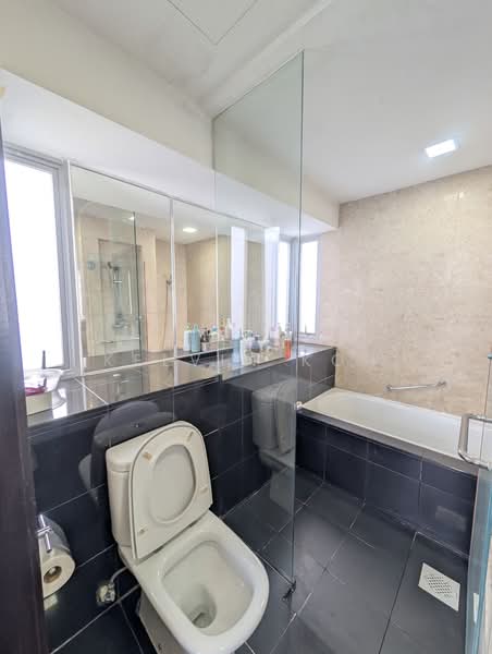 Grandeur 8, 2 Ang Mo Kio Central 3, 3 Bedrooms, 1,195 sqft, Condominium For Sale, by Kelvin Koh, 500203768 - Bathroom - PropertyGuru.com.sg