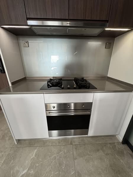 Artra, 12 Alexandra View, 3 Bedrooms, 1,120 sqft, Condominium For Rent, by Aaron Zhi, 500203769 - Kitchen - PropertyGuru.com.sg