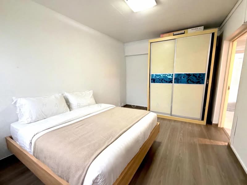 176 Bukit Batok West Avenue 8, 176 Bukit Batok West Avenue 8, 2 Bedrooms, 721 sqft, HDB Flat For Sale, by Hazrin Mohamad, 500203774 - Bedroom - PropertyGuru.com.sg