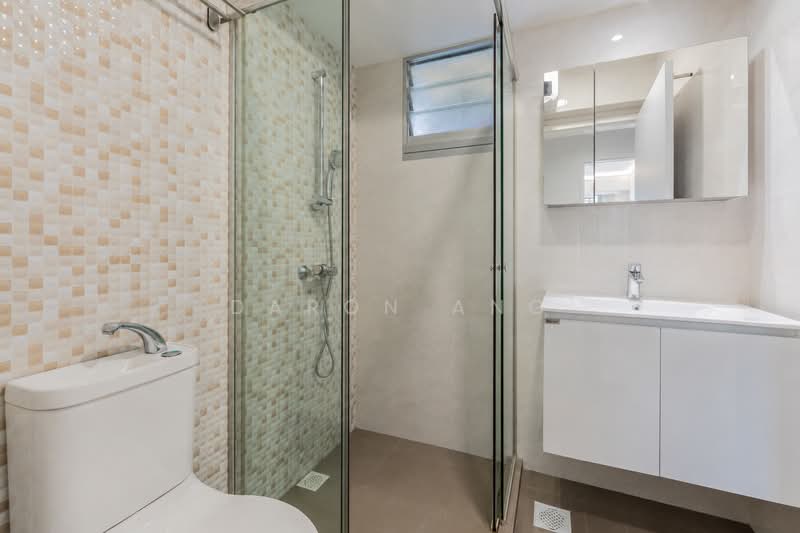 229A Sumang Lane, 229A Sumang Lane, 3 Bedrooms, 1,001 sqft, HDB Flat For Sale, by Daron Ang, 500203780 - Bathroom - PropertyGuru.com.sg