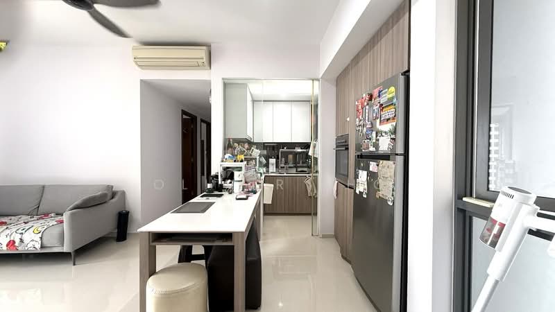 Riverbank at Fernvale, 13 Fernvale Close, 3 Bedrooms, 947 sqft, Condominium For Sale, by Oliver Sho, 500203786 - Living Room - PropertyGuru.com.sg