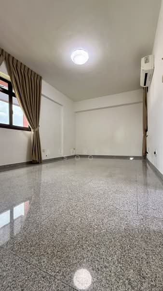 816 Jellicoe Road, 816 Jellicoe Road, 3 Bedrooms, 1,184 sqft, HDB Flat For Sale, by Audrey Soo, 500203787 - Spacious Master Bedroom - PropertyGuru.com.sg