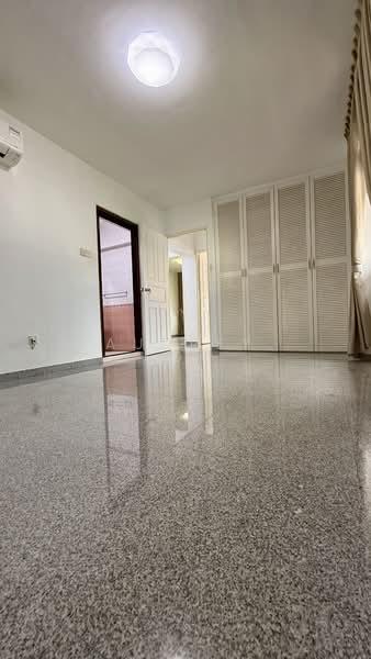 816 Jellicoe Road, 816 Jellicoe Road, 3 Bedrooms, 1,184 sqft, HDB Flat For Sale, by Audrey Soo, 500203787 - Spacious Master Bedroom - PropertyGuru.com.sg