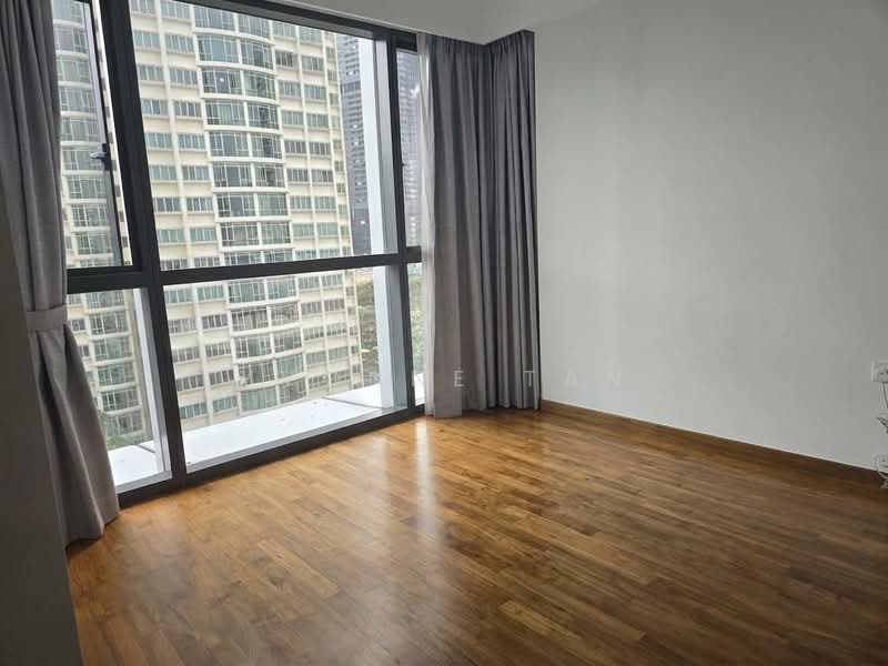 Stirling Residences, 21 Stirling Road, 3 Bedrooms, 980 sqft, Condominium For Rent, by Yvonne Tan, 500203788 - Master Bedroom - PropertyGuru.com.sg