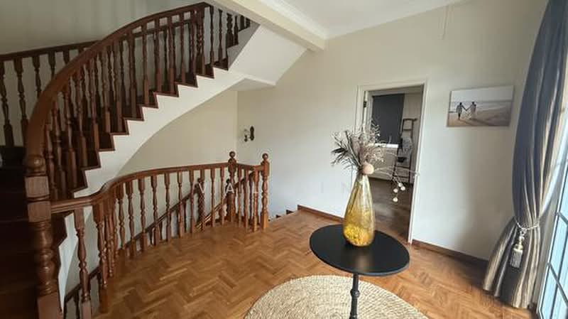★ Kew Crescent New List Exclusive! ★ Rare Semi-D 5 Bedroom 5 mins to MRT ★ View Before Its Gone, Bedok South MRT Kew Crescent Kew Drive TEL Line, 5 Bedrooms, 4,200 sqft, Semi-Detached House For Rent, by Val Lin, 500203800 - PropertyGuru.com.sg