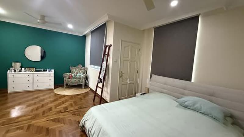 ★ Kew Crescent New List Exclusive! ★ Rare Semi-D 5 Bedroom 5 mins to MRT ★ View Before Its Gone, Bedok South MRT Kew Crescent Kew Drive TEL Line, 5 Bedrooms, 4,200 sqft, Semi-Detached House For Rent, by Val Lin, 500203800 - PropertyGuru.com.sg