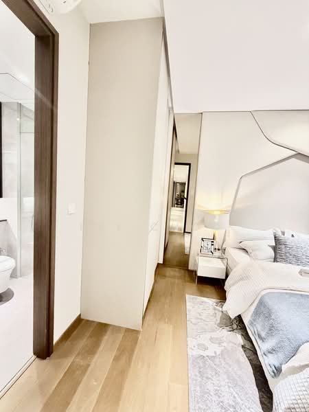 Grand Dunman, 18 Dunman Road, 5 Bedrooms, 1,690 sqft, Condominium For Sale, by Eve Choo, 500203818 - Bedroom - PropertyGuru.com.sg