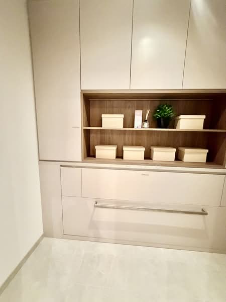 Grand Dunman, 18 Dunman Road, 5 Bedrooms, 1,690 sqft, Condominium For Sale, by Eve Choo, 500203818 - Interior - PropertyGuru.com.sg