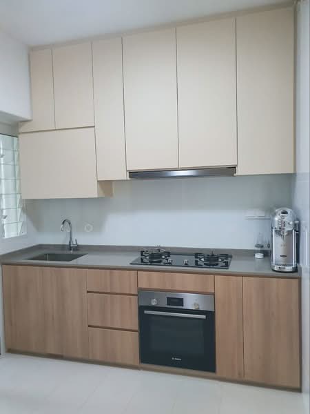 621B Tampines Street 61, 621B Tampines Street 61, 3 Bedrooms, 1,001 sqft, HDB Flat For Sale, by Jolene Lim, 500203823 - Kitchen - PropertyGuru.com.sg