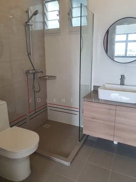 621B Tampines Street 61, 621B Tampines Street 61, 3 Bedrooms, 1,001 sqft, HDB Flat For Sale, by Jolene Lim, 500203823 - Bathroom - PropertyGuru.com.sg