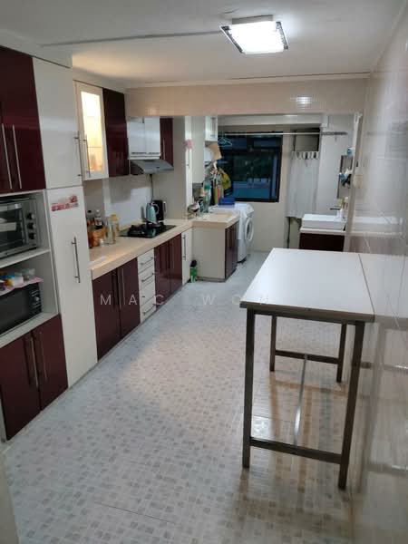 15 Bedok South Road, 15 Bedok South Road, 3 Bedrooms, 947 sqft, HDB Flat For Sale, by Mac Wong, 500203828 - Kitchen - PropertyGuru.com.sg