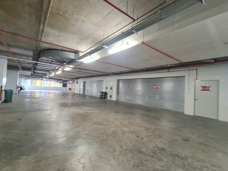 Polaris @ Woodlands, 101 Woodlands Avenue 12, 1,711 sqft, Factory / Workshop (B2) For Sale, by Lock Sau Lai, 500203829 - Car Park - CommercialGuru.com.sg