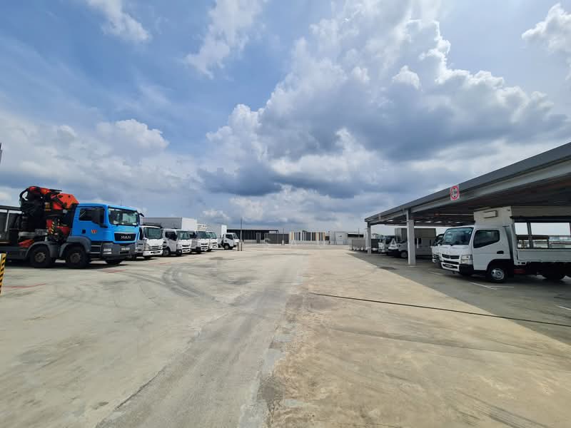 Polaris @ Woodlands, 101 Woodlands Avenue 12, 1,711 sqft, Factory / Workshop (B2) For Sale, by Lock Sau Lai, 500203829 - Exterior - CommercialGuru.com.sg