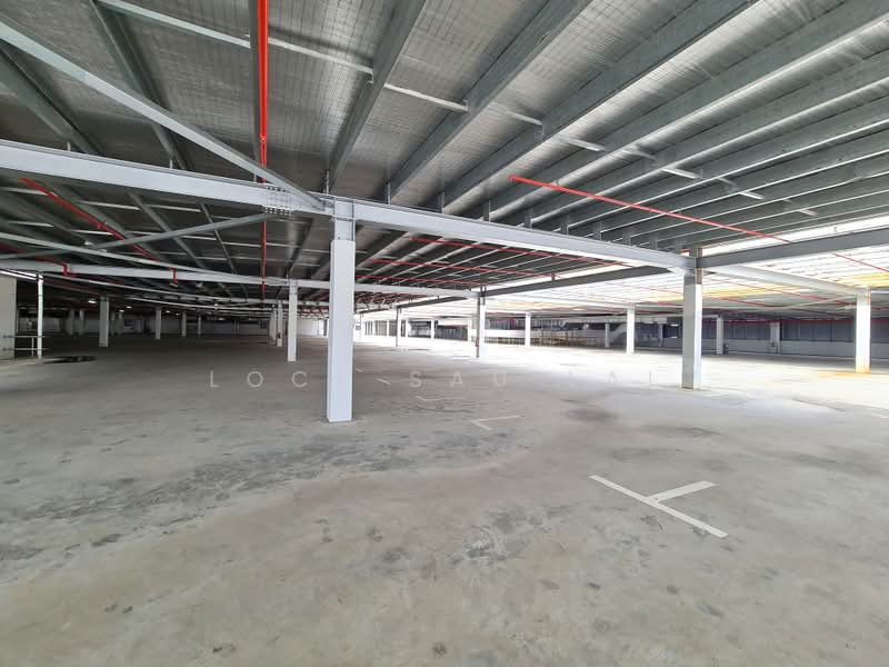 Polaris @ Woodlands, 101 Woodlands Avenue 12, 1,711 sqft, Factory / Workshop (B2) For Sale, by Lock Sau Lai, 500203829 - Car Park - CommercialGuru.com.sg
