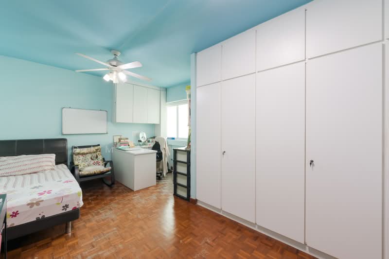Ivory Heights, Jurong East Street 13, 3 Bedrooms, 1,668 sqft, Condominium For Sale, by Dimpal Daryani, 500203832 - Bedroom - PropertyGuru.com.sg