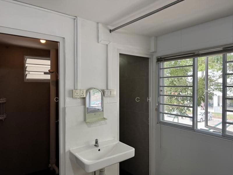 59 New Upper Changi Road, 59 New Upper Changi Road, Bedok / Upper East Coast, 2 Bedrooms, 678 sqft, HDB Flat For Rent, by Casimir Chia, 500203837 - Bathroom - PropertyGuru.com.sg