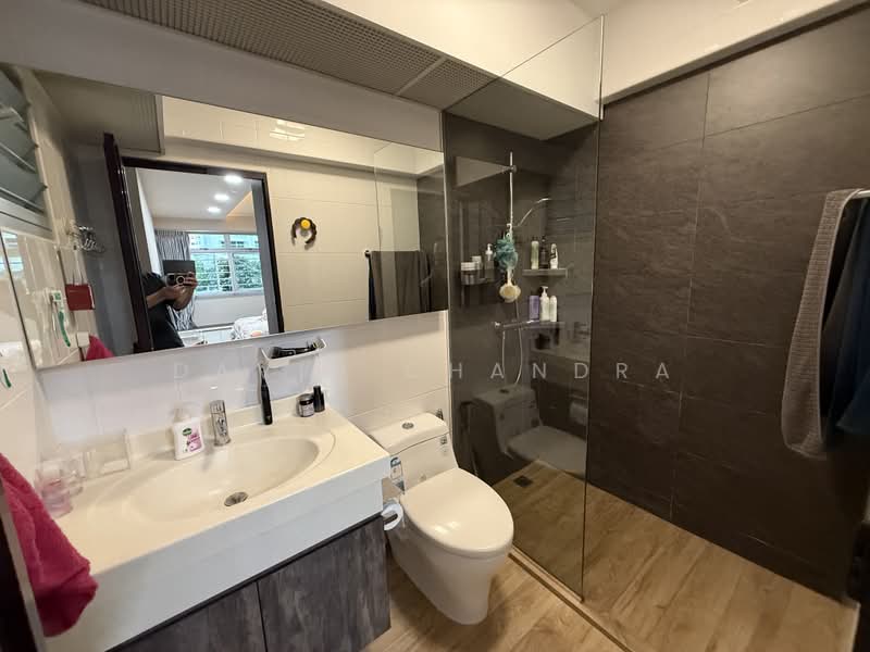 332B Anchorvale Link, 332B Anchorvale Link, 4 Bedrooms, 1,206 sqft, HDB Flat For Sale, by David Chandra, 500203842 - Bathroom - PropertyGuru.com.sg