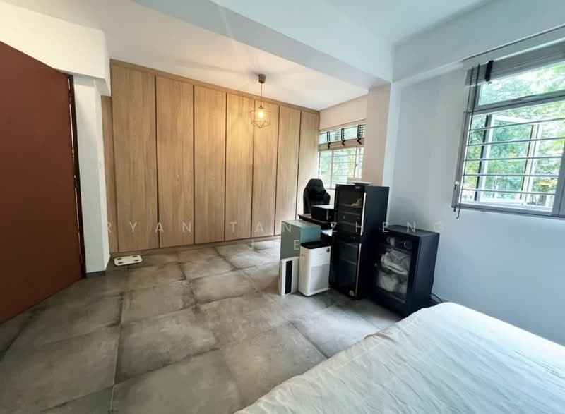 489C Choa Chu Kang Avenue 5, 489C Choa Chu Kang Avenue 5, 3 Bedrooms, 1,001 sqft, HDB Flat For Sale, by Ryan Tan Zheng Jie, 500203853 - Bedroom - PropertyGuru.com.sg