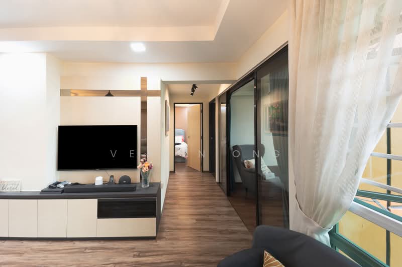 687B Woodlands Drive 75, 687B Woodlands Drive 75, 3 Bedrooms, 1,012 sqft, HDB Flat For Sale, by Vevien Ong, 500203857 - Living Room - PropertyGuru.com.sg