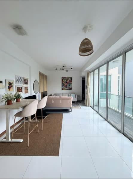 Parc Mackenzie, 68 Mackenzie Road, 2 Bedrooms, 904 sqft, Apartment For Rent, by Kia Khim Andrew Loh, 500203860 - Living Room - PropertyGuru.com.sg