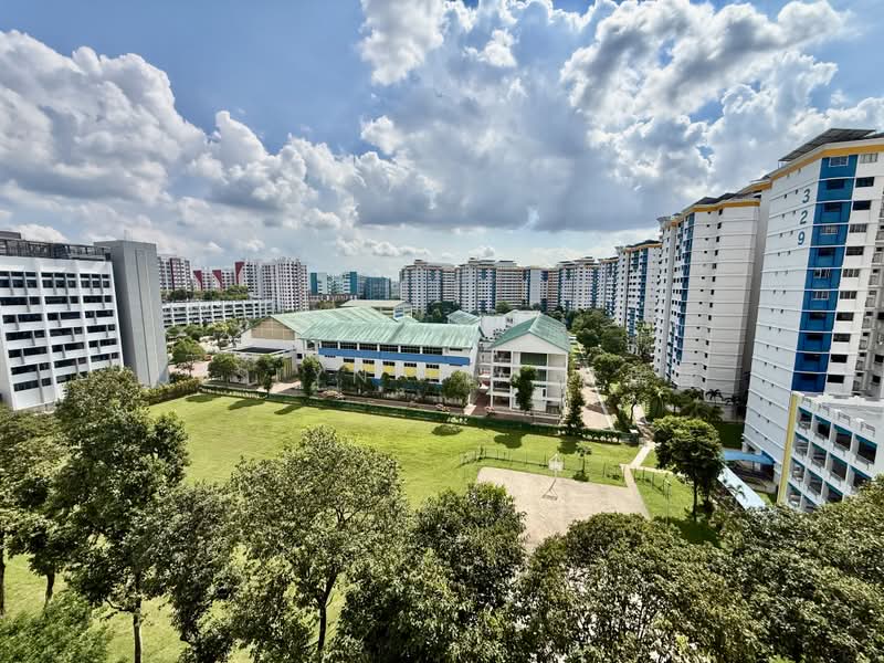 322 Sembawang Close, 322 Sembawang Close, Sembawang / Yishun, 3 Bedrooms, 1,087 sqft, HDB Flat For Sale, by Jeslyn Lim 林瑞香, 500203869 - Exterior - PropertyGuru.com.sg