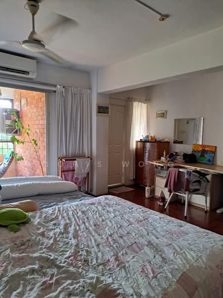 Pandan Valley, 4 Pandan Valley, 4 Bedrooms, 2,186 sqft, Condominium For Sale, by Doris Wong, 500203874 - Bedroom - PropertyGuru.com.sg