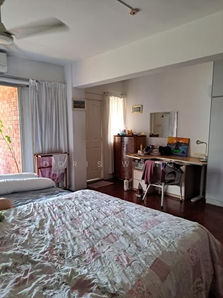 Pandan Valley, 4 Pandan Valley, 4 Bedrooms, 2,186 sqft, Condominium For Sale, by Doris Wong, 500203874 - Bedroom - PropertyGuru.com.sg