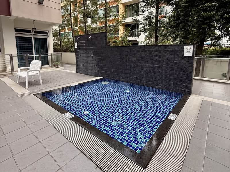 Suites @ Paya Lebar, 418 Upper Paya Lebar Road, 1 Bedroom, 409 sqft, Condominium For Rent, by Jamie Woon, 500203876 - Fun Pool - PropertyGuru.com.sg