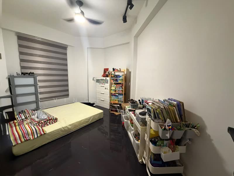 Villa Marina, 21 Jalan Sempadan, 3 Bedrooms, 1,281 sqft, Condominium For Sale, by Vincent Chen, 500203907 - Bedroom - PropertyGuru.com.sg