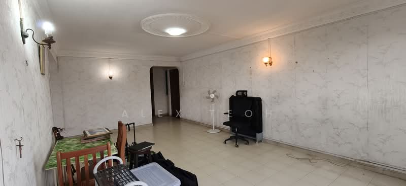 219A Jurong East Street 21, 219A Jurong East Street 21, 3 Bedrooms, 1,270 sqft, HDB Flat For Sale, by Alex Teoh, 500203920 - Living Room - PropertyGuru.com.sg