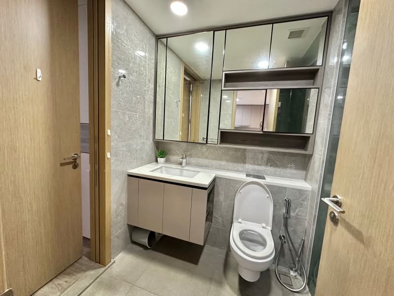 The Tapestry, 59 Tampines Street 86, 1 Bedroom, 441 sqft, Condominium For Rent, by J.A. Goh 吴永益, 500203933 - Bathroom - PropertyGuru.com.sg